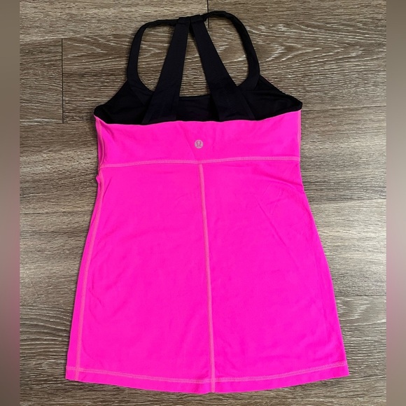 Lululemon Scoop Me Up Tank Il in Raspberry Glo Light / Black Size 6 - Picture 6 of 6